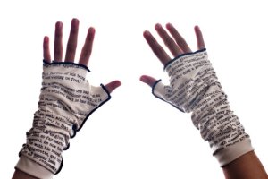 fingerless gloves